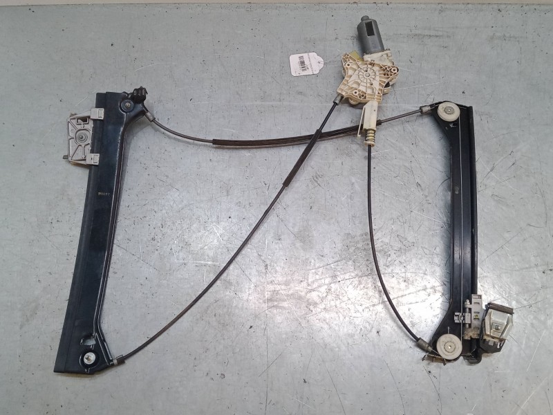 Recambio de elevalunas electrico delantero derecho para mercedes-benz clk (c209) clk 200 kompressor (209.342) referencia OEM IAM