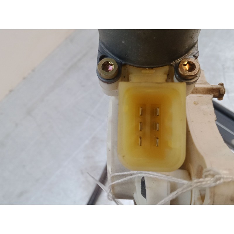 Recambio de elevalunas electrico delantero derecho para mercedes-benz clk (c209) clk 200 kompressor (209.342) referencia OEM IAM