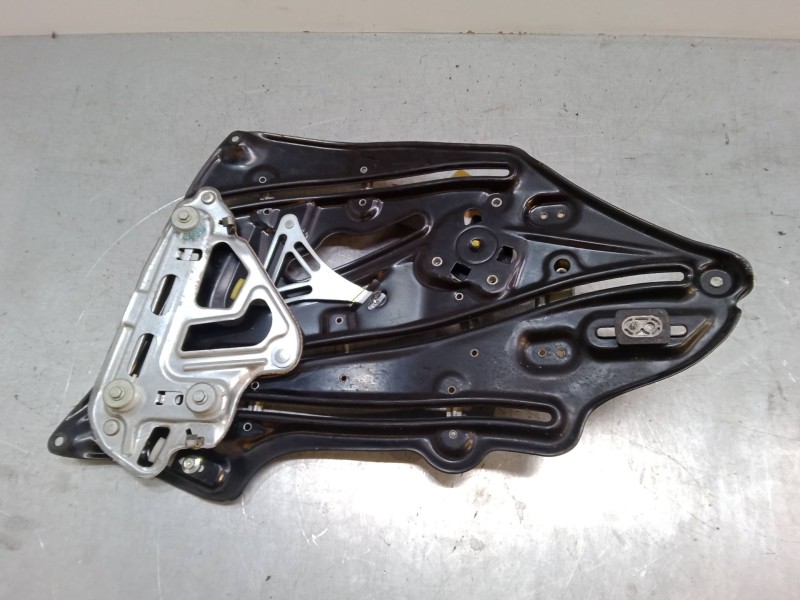 Recambio de elevalunas electrico trasero derecho para mercedes-benz clk (c209) clk 200 kompressor (209.342) referencia OEM IAM  