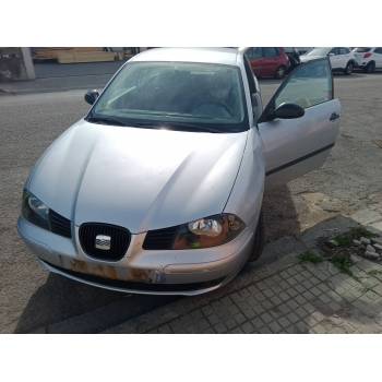 SEAT IBIZA III (6L1) de desguace