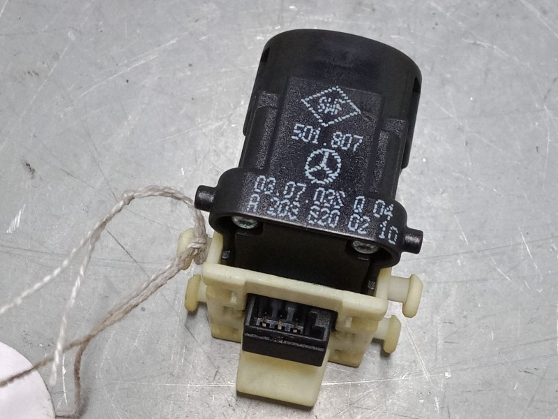 Recambio de mando elevalunas delantero derecho para mercedes-benz clk (c209) clk 200 kompressor (209.342) referencia OEM IAM   