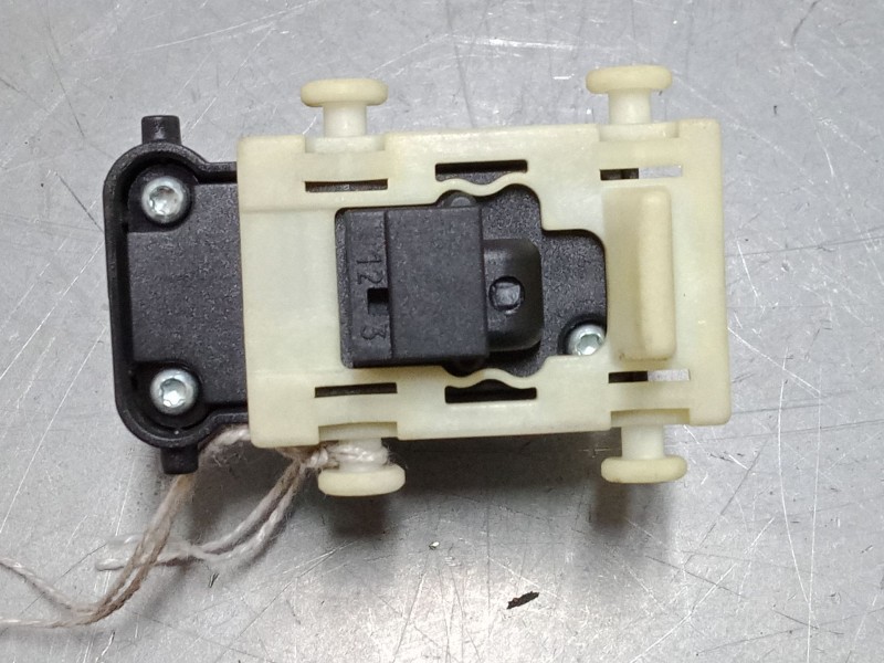 Recambio de mando elevalunas delantero derecho para mercedes-benz clk (c209) clk 200 kompressor (209.342) referencia OEM IAM   