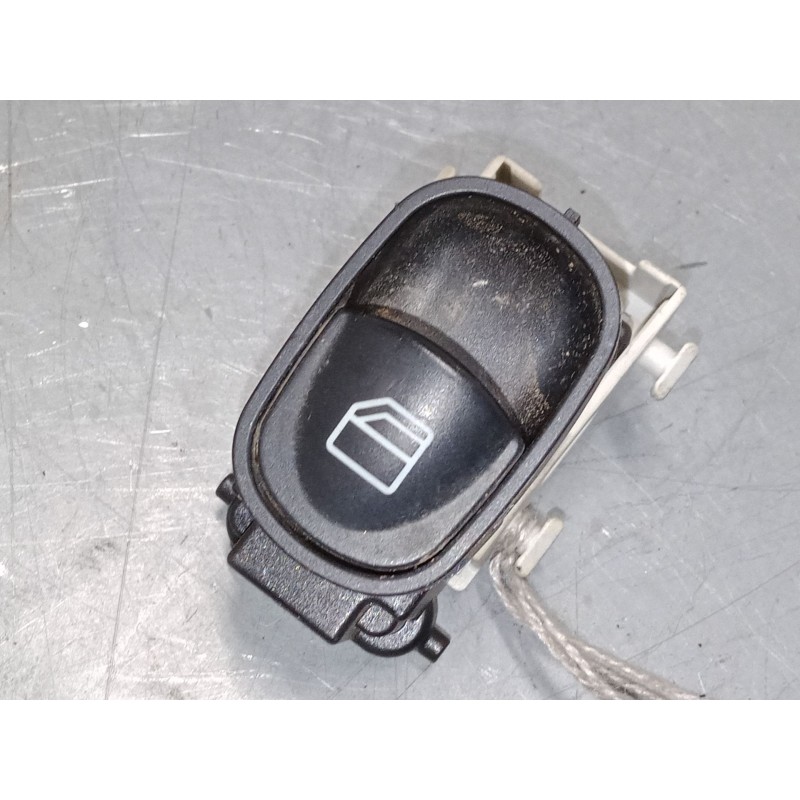 Recambio de mando elevalunas trasero derecho para mercedes-benz clk (c209) clk 200 kompressor (209.342) referencia OEM IAM   