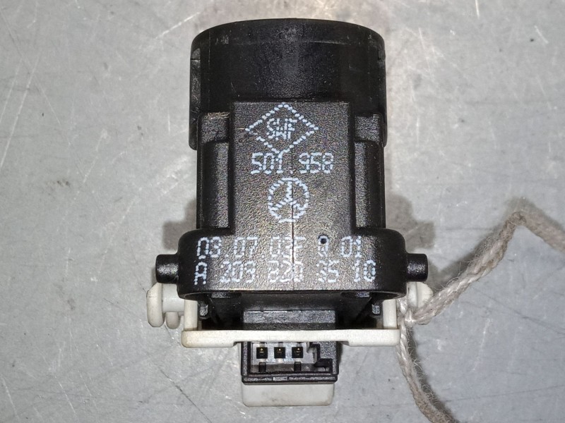 Recambio de mando elevalunas trasero derecho para mercedes-benz clk (c209) clk 200 kompressor (209.342) referencia OEM IAM   