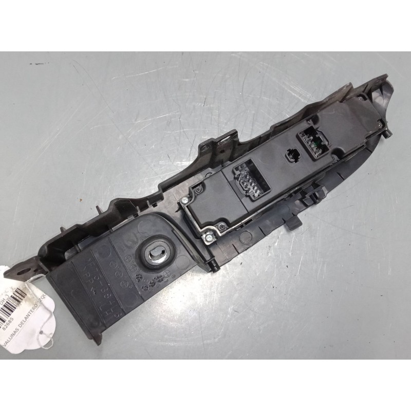 Recambio de mando elevalunas delantero izquierdo para mazda 2 (de_, dh_) 1.6 mz-cd referencia OEM IAM DF7466350B  