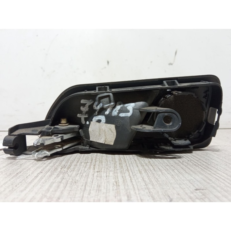 Recambio de maneta interior puerta trasera derecha para skoda fabia i combi (6y5) 1.9 sdi referencia OEM IAM 6Y6839248   Recambio de maneta interior puerta trasera derecha para skoda fabia i combi (6y5) 1.9 sdi referencia OEM IAM 6Y6839248