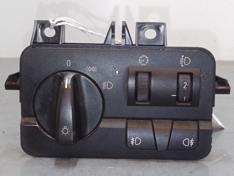 Recambio de conmutador de luces para bmw bmw 320 i referencia OEM IAM 61316901429  