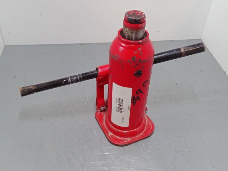 Recambio de gato para ford tourneo connect 1.8 tdci referencia OEM IAM   