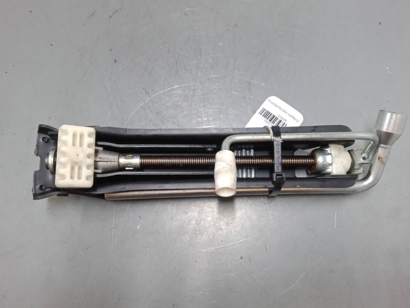 Recambio de gato para mercedes-benz clk (c209) clk 200 kompressor (209.342) referencia OEM IAM   