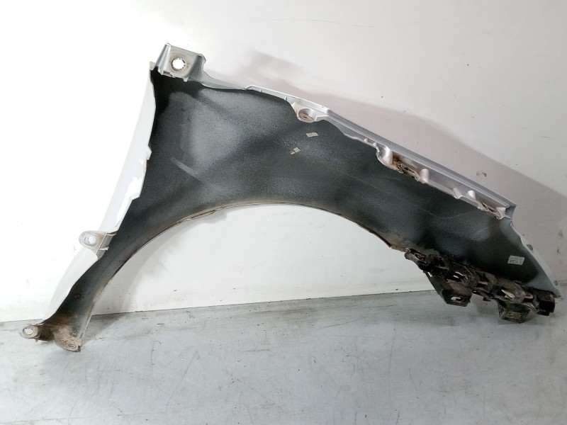 Recambio de aleta delantera izquierda para citroën c4 coupé (la_) 1.6 hdi referencia OEM IAM   