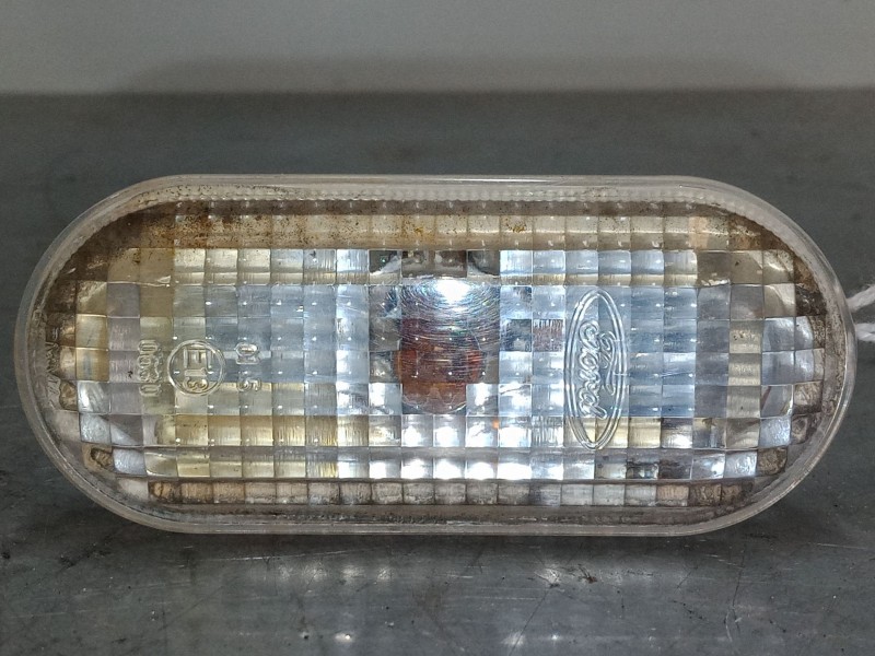 Recambio de intermitente lateral derecho para ford focus ii (da_, hcp, dp) 1.8 referencia OEM IAM   