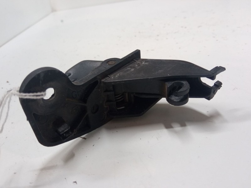 Recambio de maneta exterior puerta delantera izquierda para renault twingo ii (cn0_) 1.2 16v (cn0k, cn0v) referencia OEM IAM 820