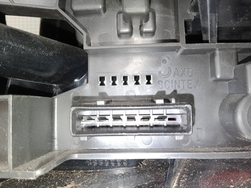 Recambio de piloto trasero derecho para citroën saxo (s0, s1) 1.5 d referencia OEM IAM   