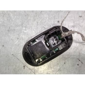 MANDO ELEVALUNAS DELANTERO DERECHO 96401469 