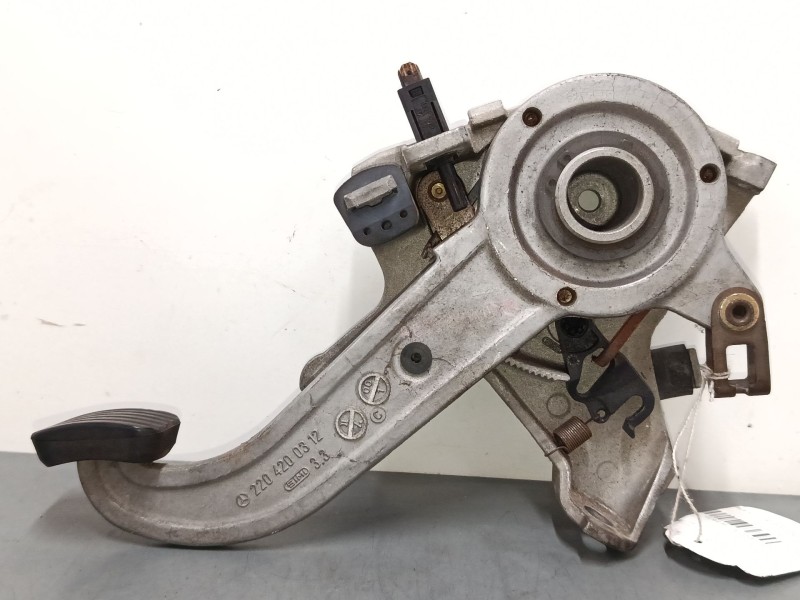 Recambio de pedal freno estacionamiento para mercedes-benz clase m (w163) ml 270 cdi (163.113) referencia OEM IAM 2204200312  
