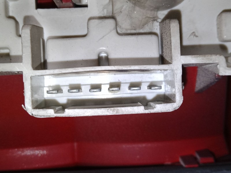 Recambio de piloto trasero izquierdo para skoda superb i (3u4) 1.9 tdi referencia OEM IAM 3U5945111  