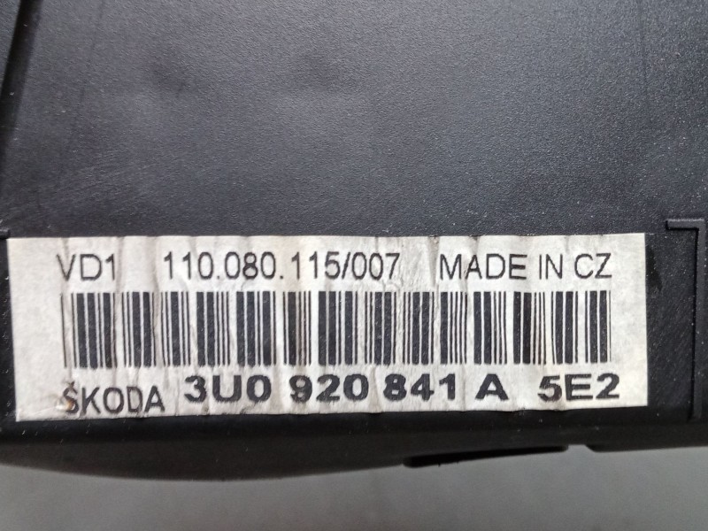 Recambio de cuadro instrumentos para skoda superb i (3u4) 1.9 tdi referencia OEM IAM 3U0920841A  