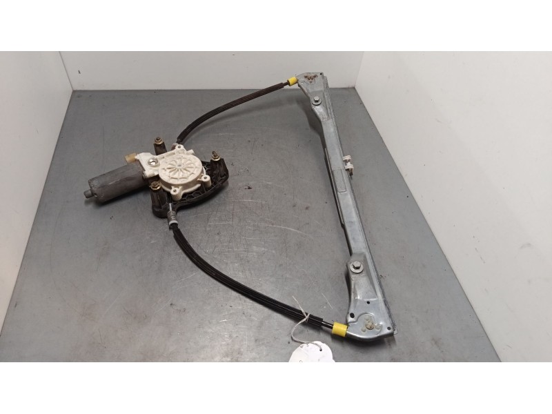 Recambio de elevalunas electrico delantero izquierdo para renault clio ii (bb_, cb_) 1.2 (bb0a, bb0f, bb10, bb1k, bb28, bb2d, bb