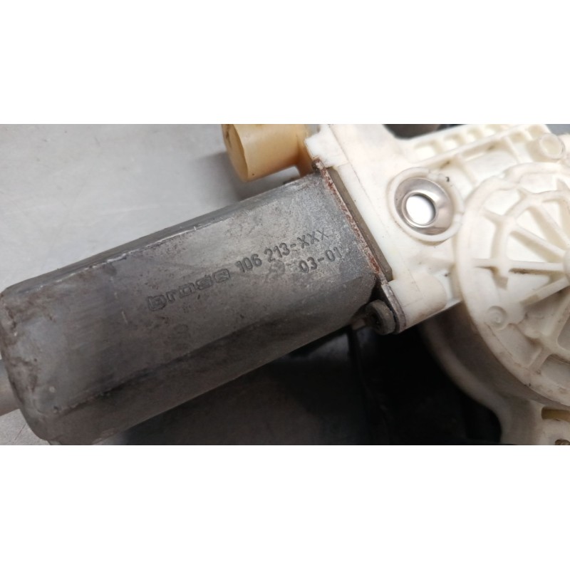 Recambio de elevalunas electrico delantero izquierdo para renault clio ii (bb_, cb_) 1.2 (bb0a, bb0f, bb10, bb1k, bb28, bb2d, bb