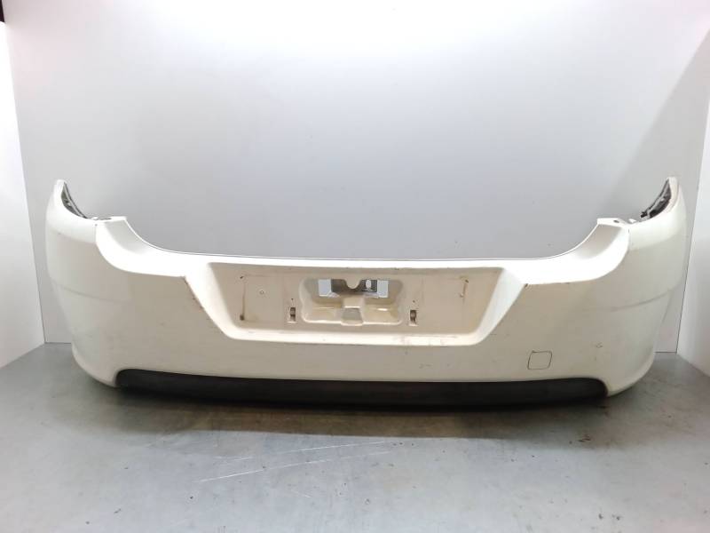 PARAGOLPES TRASERO 