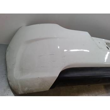 PARAGOLPES TRASERO 