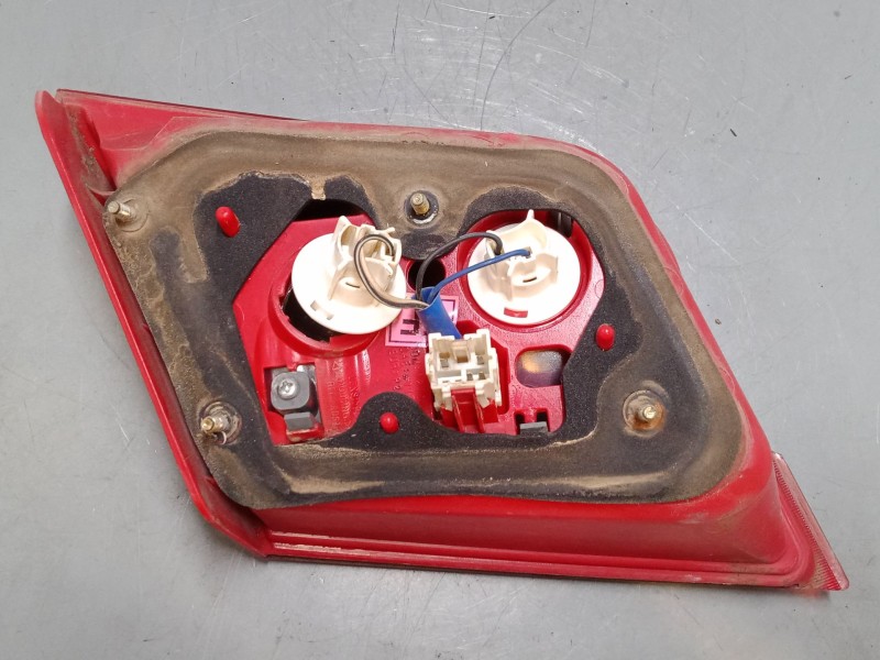 Recambio de piloto trasero porton derecho para chevrolet lacetti (j200) 1.6 referencia OEM IAM   