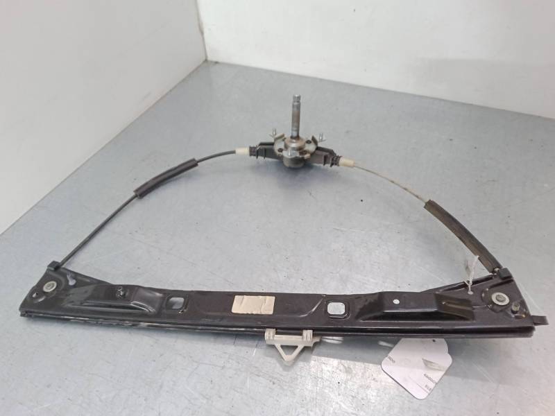 ELEVALUNAS DELANTERO IZQUIERDO manual 