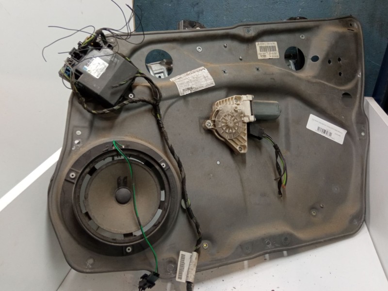 Recambio de elevalunas electrico delantero derecho para mercedes-benz clase b sports tourer (w245) b 200 cdi (245.208) referenci