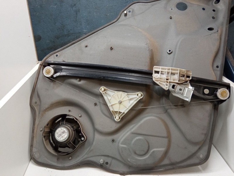 Recambio de elevalunas electrico trasero derecho para mercedes-benz clase b sports tourer (w245) b 200 cdi (245.208) referencia 