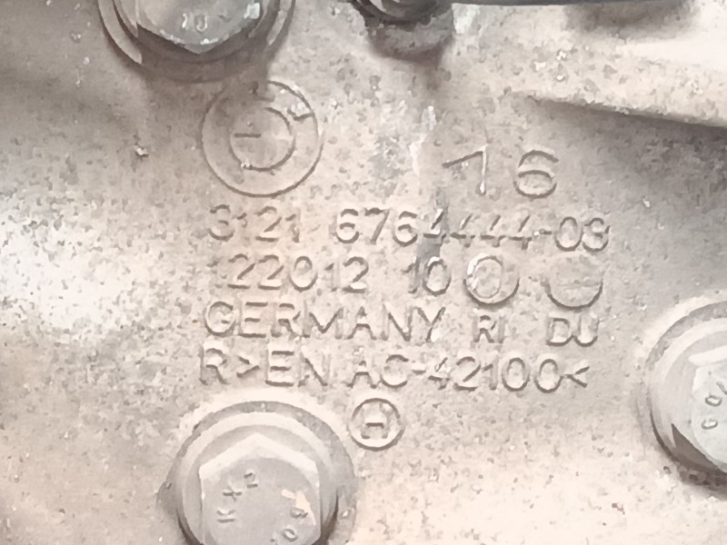 Recambio de mangueta delantera derecha para bmw 1 (e87) 118 d referencia OEM IAM 3121676444403  