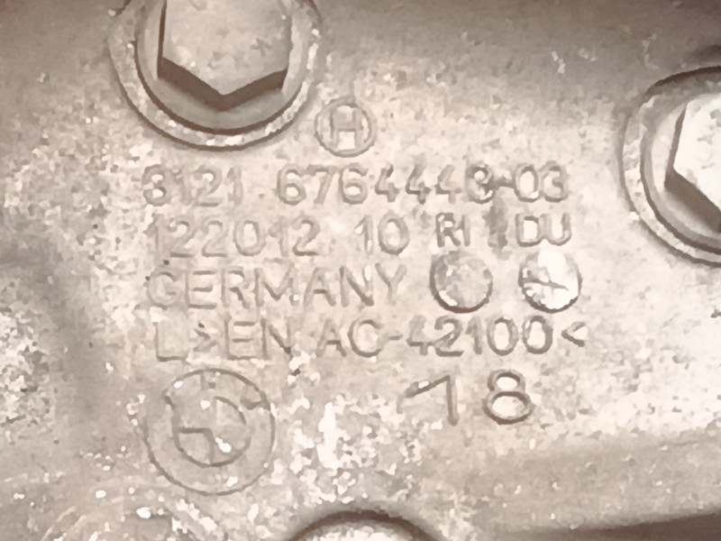 Recambio de mangueta delantera izquierda para bmw 1 (e87) 118 d referencia OEM IAM 3121676444303  