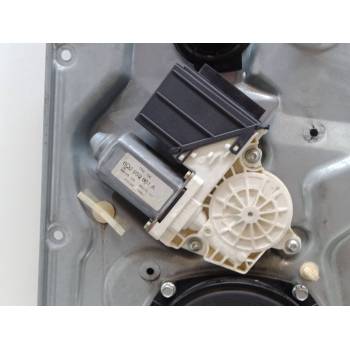 ELEVALUNAS ELECTRICO DELANTERO DERECHO 6L3837752AD 6Q2959801A