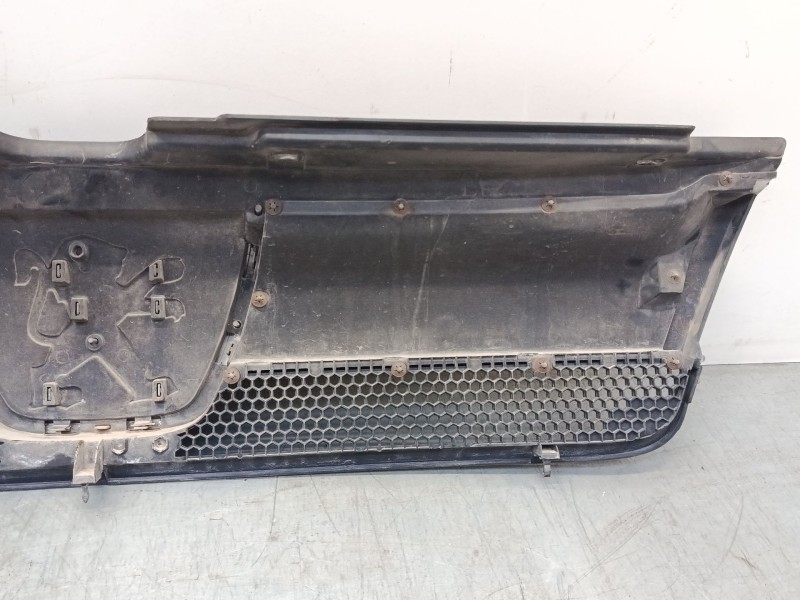 Recambio de rejillas capo para peugeot boxer furgoneta (244) 2.2 hdi referencia OEM IAM 1304703070  