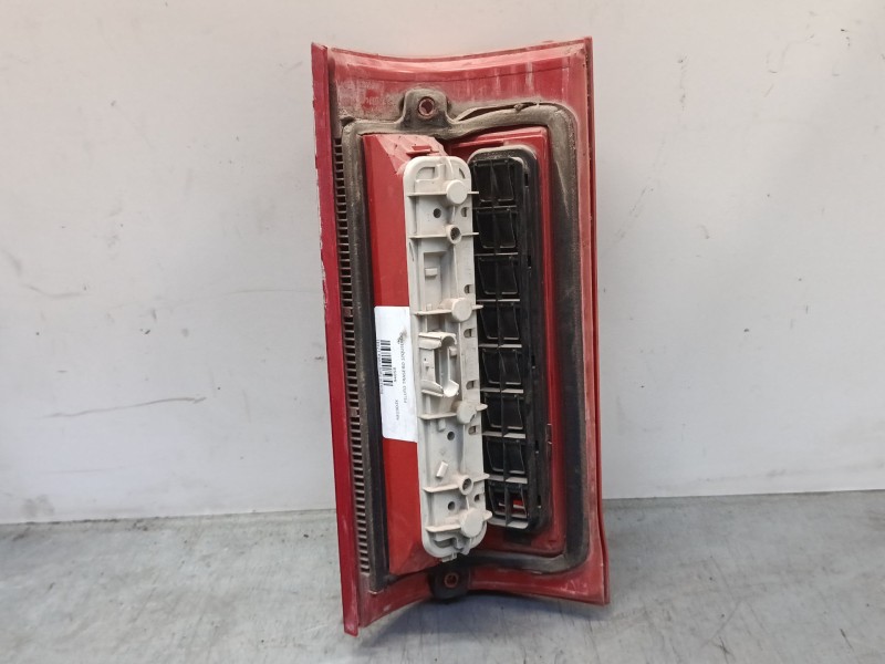 Recambio de piloto trasero izquierdo para peugeot boxer furgoneta (244) 2.2 hdi referencia OEM IAM 1328428080  