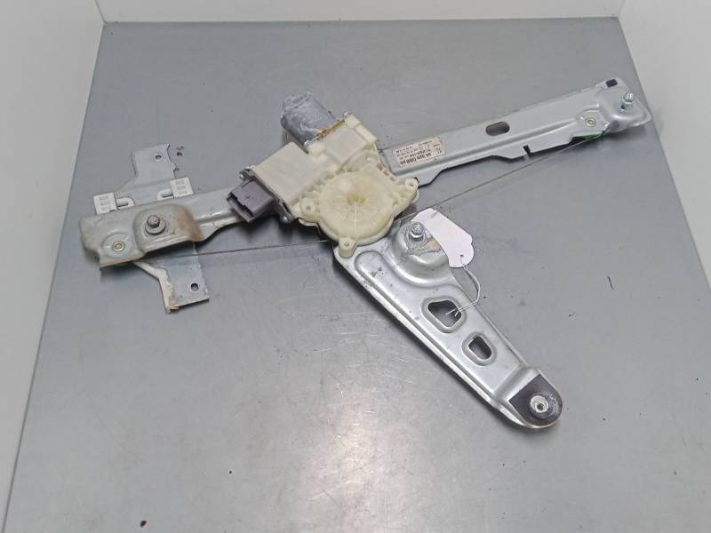 ELEVALUNAS ELECTRICO DELANTERO DERECHO 