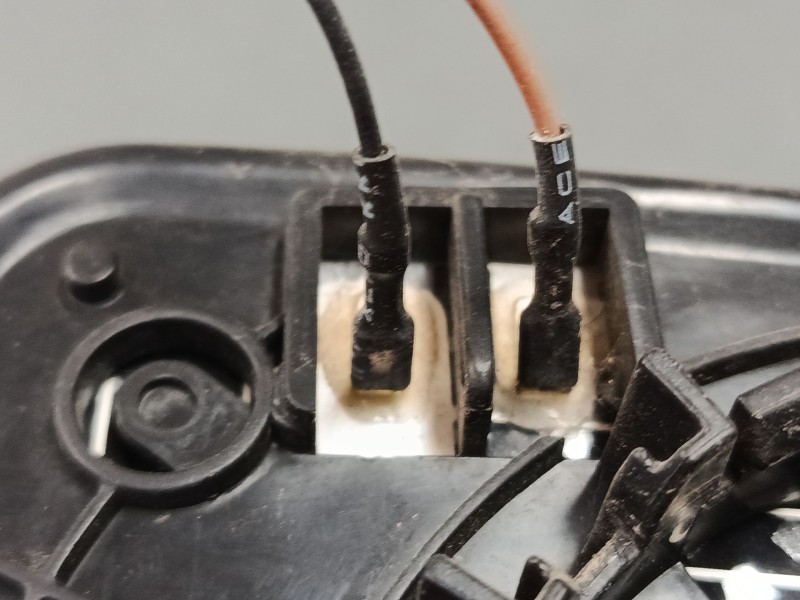 Recambio de cristal retrovisor izquierdo para hyundai ix35 (lm, el, elh) 1.7 crdi referencia OEM IAM   