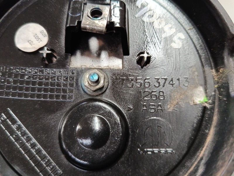 Recambio de anagrama para fiat 500 (312_) 1.2 (312axa1a) referencia OEM IAM 735637413  