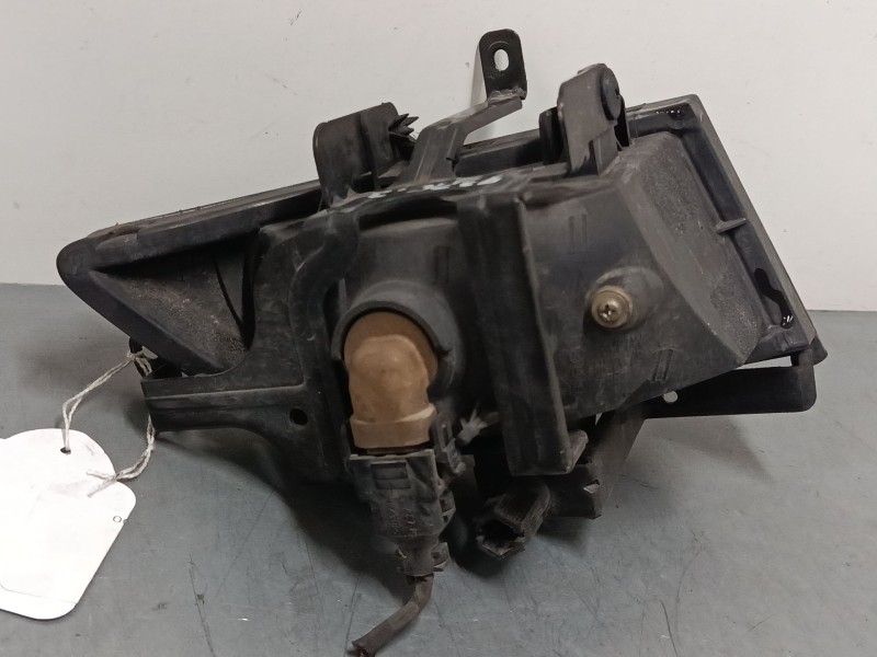 Recambio de faro antiniebla izquierdo para hyundai sonata v (nf) 2.0 crdi referencia OEM IAM   