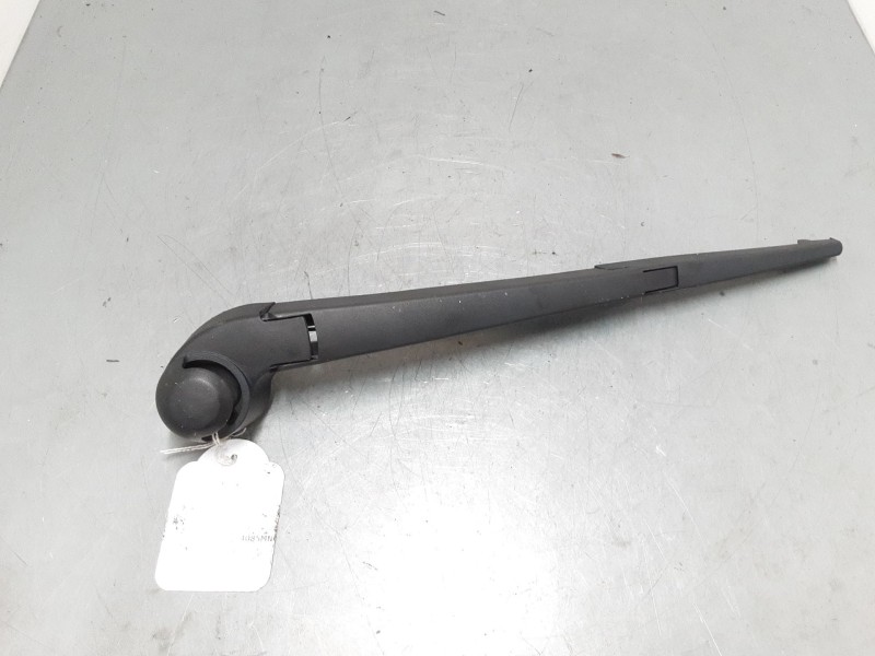 Recambio de brazo limpia trasero para mg zs suv (azs1) 1.0 t-gdi referencia OEM IAM 10568621  