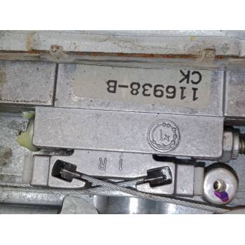 ELEVALUNAS ELECTRICO DELANTERO DERECHO 