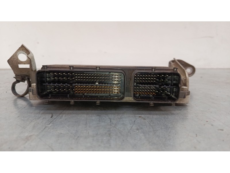 Recambio de centralita motor uce para toyota auris (_e15_) 1.8 hybrid (zwe150_) referencia OEM IAM 896610Z250  