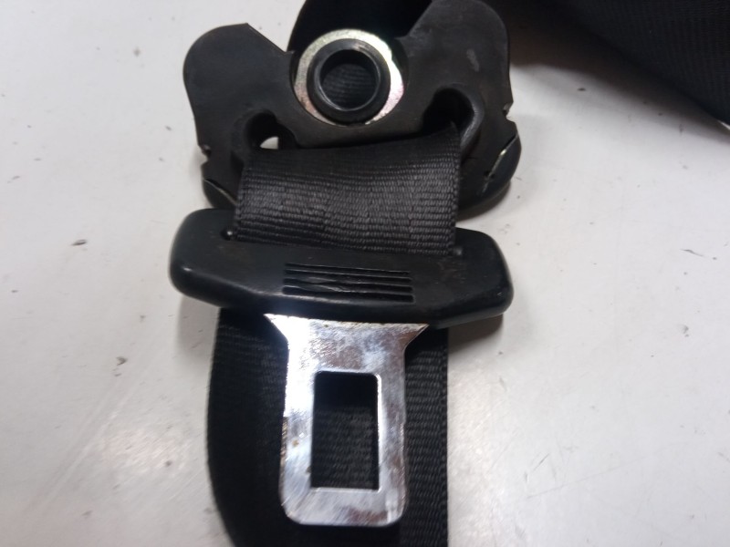 Recambio de cinturon seguridad delantero izquierdo 3p para seat ibiza iii (6l1) 1.4 16v referencia OEM IAM   