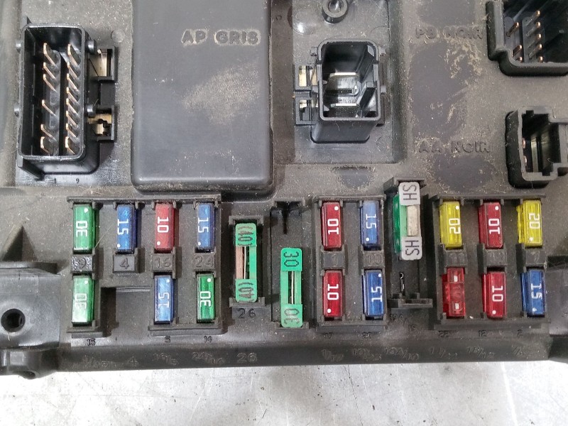 Recambio de bsi para peugeot 307 (3a/c) 1.4 16v referencia OEM IAM 9651197780 9651197080 