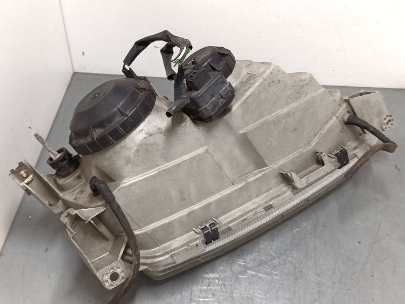 Recambio de faro izquierdo para saab 9-5 (ys3e) 2.0 t referencia OEM IAM   