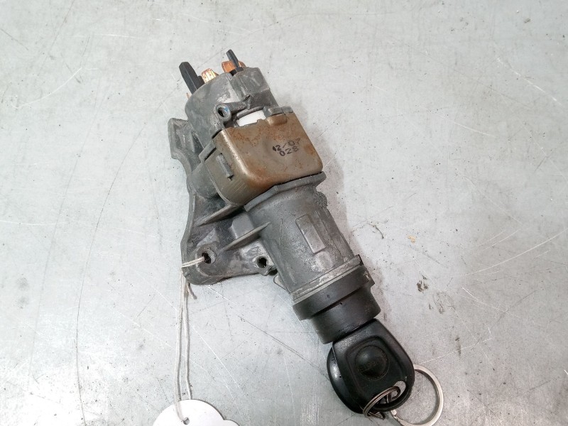 Recambio de clausor para volkswagen polo iv (9n_, 9a_) 1.4 16v referencia OEM IAM 4B0905851  