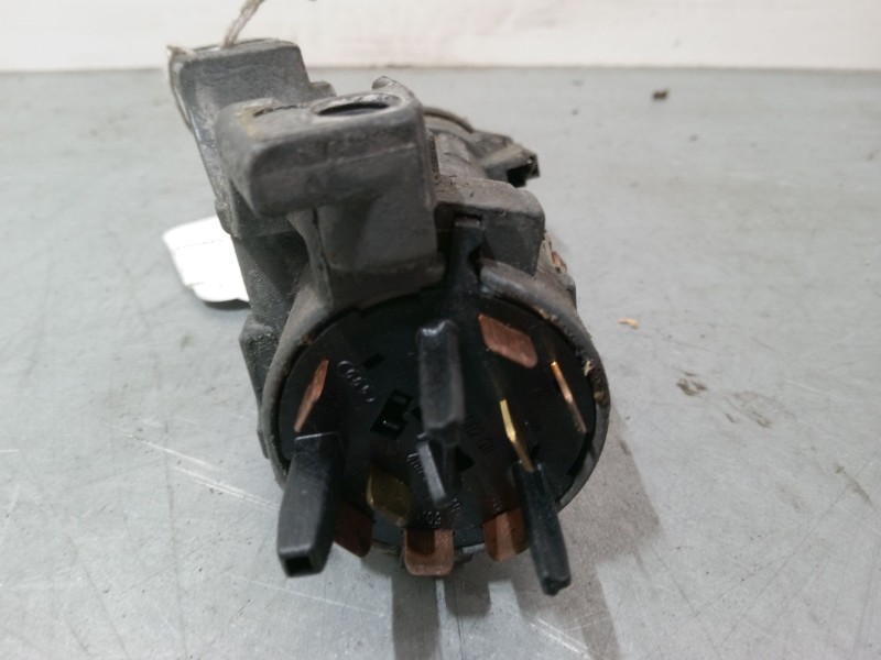 Recambio de clausor para volkswagen polo iv (9n_, 9a_) 1.4 16v referencia OEM IAM 4B0905851  