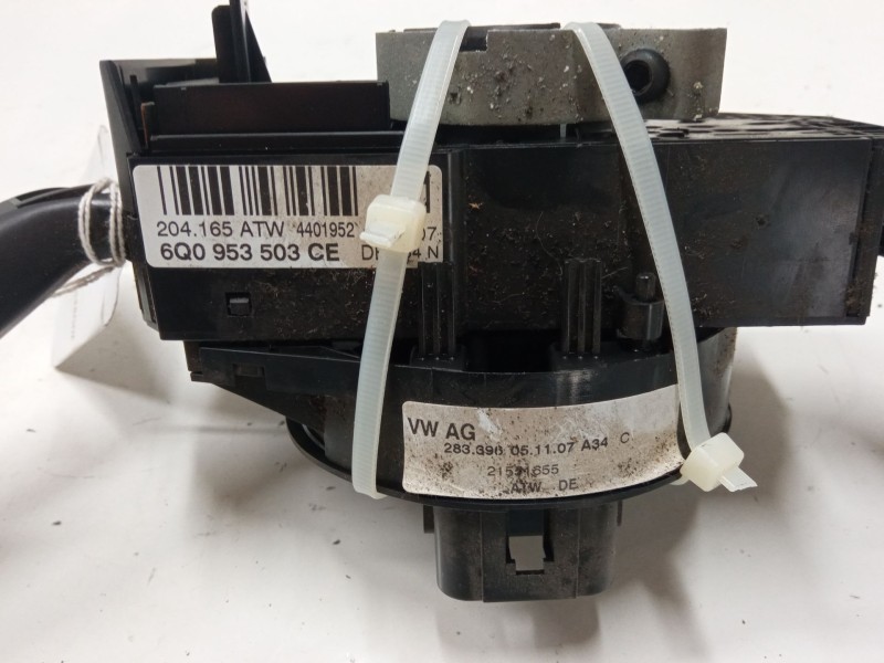 Recambio de mando luces para volkswagen polo iv (9n_, 9a_) 1.4 16v referencia OEM IAM 6Q0953503CE  283396051107A34C