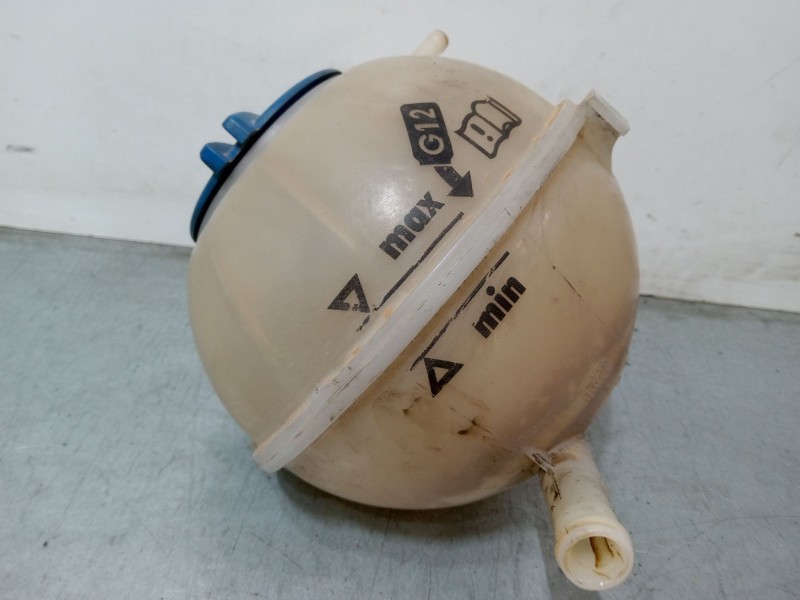 Recambio de deposito expansion para volkswagen polo iv (9n_, 9a_) 1.4 16v referencia OEM IAM   