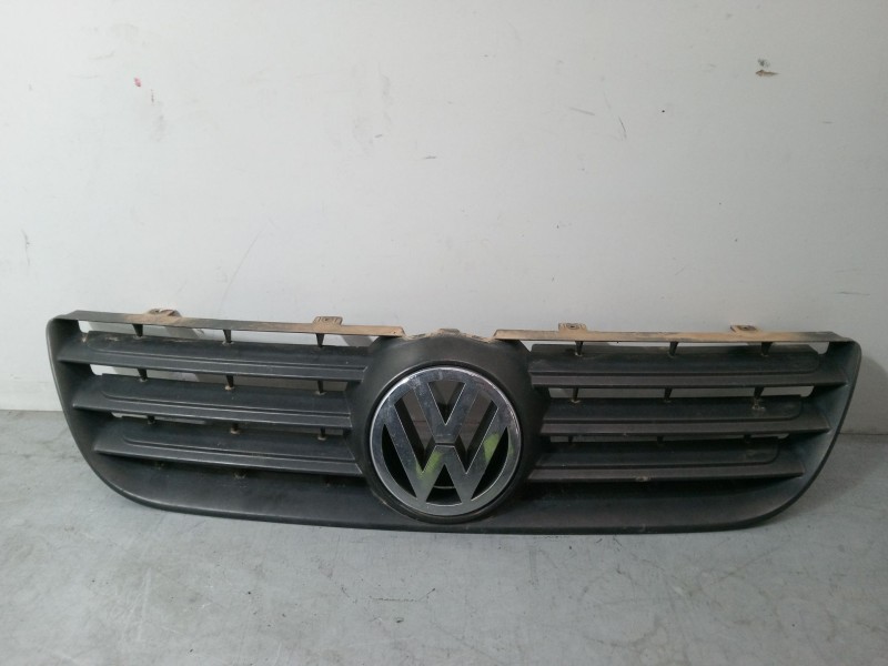 Recambio de rejillas capo para volkswagen polo iv (9n_, 9a_) 1.4 16v referencia OEM IAM   