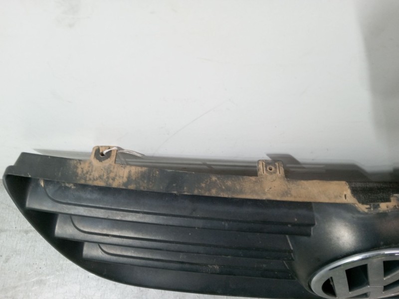 Recambio de rejillas capo para volkswagen polo iv (9n_, 9a_) 1.4 16v referencia OEM IAM   
